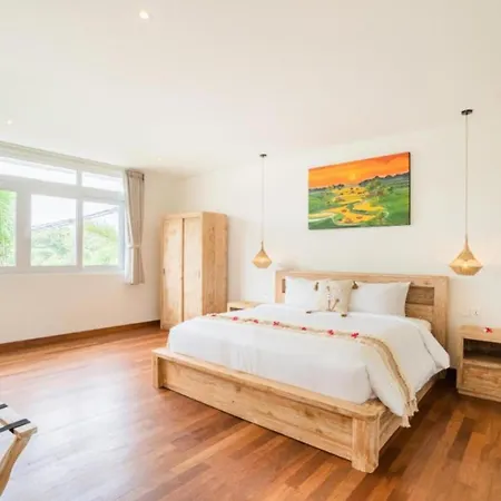 Loft Baan Sea Nok