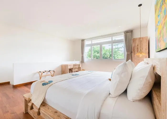 Loft Baan Sea Nok *